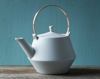 Teapot FRUSTUM Light Blue (Copper or Brass Handle) – Yamatsu