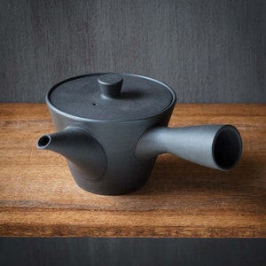 Kyusu Teapot SENCHA 150 Black - Nankei Pottery