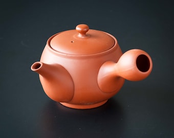 Teapot Kyusu TACH-BUKURO 立ち袋 Vermillion – Jinsui Tokoname