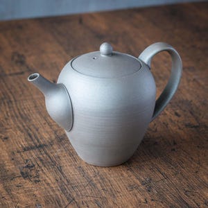 Teapot DONGURI Dark Brown - Nankei Ceramics