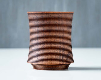 Yunomi Tea Cup TURARI Brown (S-)  - Gato Mikio