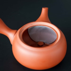 Japanese Kyusu Teapot KAMAGATA カマ形 Vermillion – Jinsui Tokoname image 4
