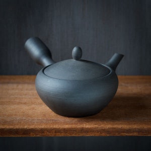 Kyusu Teapot KUROKUSUBE Medium Ceramic or Screen Mesh Filter Nankei Pottery zdjęcie 2