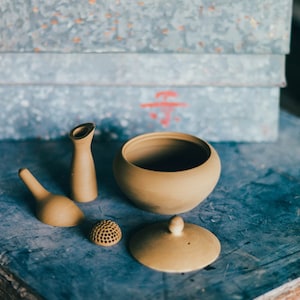 Kyusu Teapot KUROKUSUBE Large Ceramic or Screen Mesh Filter Nankei Pottery image 7