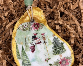 Snowman Oyster Shell Ornament with  Gold accents and Epoxy Finish, Coastal Decor, Beach Ornament, Christmas Gift, Decoupage Oyster Shell