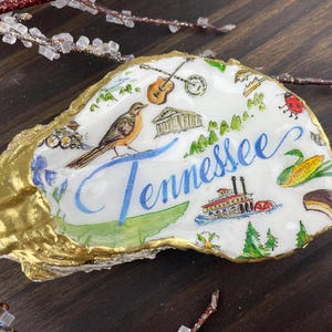 Tennessee Oyster Shell Ring Dish, Epoxied Dish,  Coastal Decor, Shell Trinket Dish, Oyster Shell Art, Beach Decor, Christmas Gift