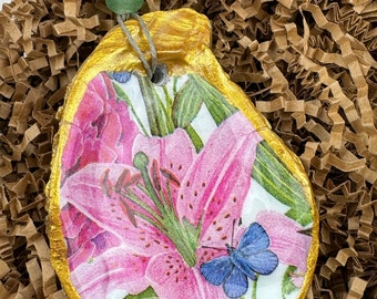 Pink Floral Butterfly Oyster Shell Ornament with Gold Accents,  Glossy Epoxy Finish and Glass beads, Valentine’s Day gift, Ready to ship!