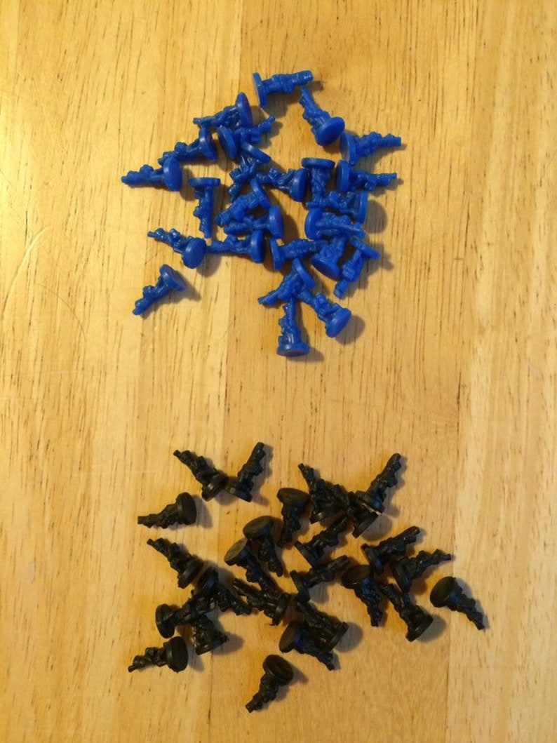 150 Kneeling Army Men Game Pieces Board Game Infantry Game Etsy