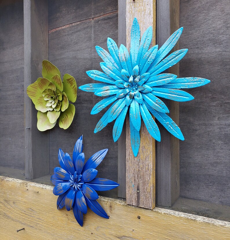 3 Metal Wall Flowers Garden Wall Art/ Fence Flowers/ Outdoor Etsy