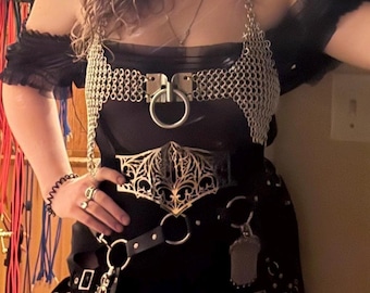 AUFTRAG: Handgefertigtes Kettenhemd Top/BH, mit O-Ring Hardware