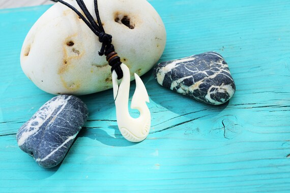 Natural Bone Hand-carved Necklace Maori Tribal Style Turquoise Lucky Symbol Waterproof Yak Bone For Men Teenager Unisex Festival Adjustable