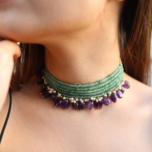Purple outlet collar necklace