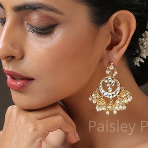 Orecchini Kundan Chandbali placcati in oro / Orecchini di perle / Orecchini Kundan indiani / Gioielli indiani / Gioielli Bollywood / Gioielli Sabyasachi