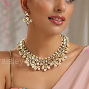 Kundan and Pearls Necklace Set / Indian Kundan Necklace / Kundan Jewelry / Indian Jewelry / Bollywood Jewelry / Sabyasachi Jewelry