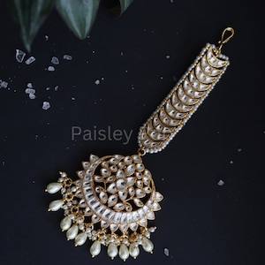 Gold Plated Kundan Pearl Maang Tikka / Kundan Maangtikka with Pearls / Bridal Jewelry / Wedding Jewelry/Head Accessories /Sabyasachi Jewelry