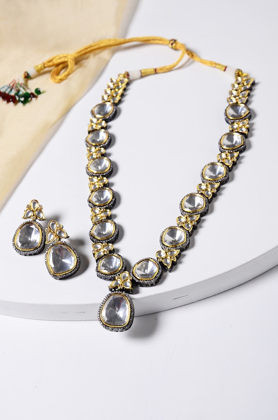 Silver Victorian Necklace Set/ Silver 