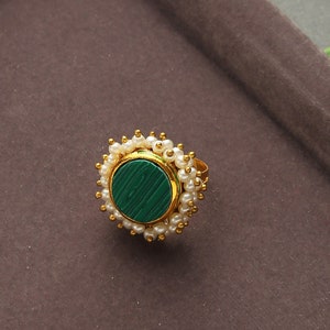 Green Gold Tone Pearl Beaded Adjustable Ring image 3