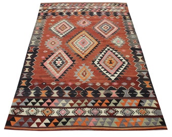 Medium Kilim rugs