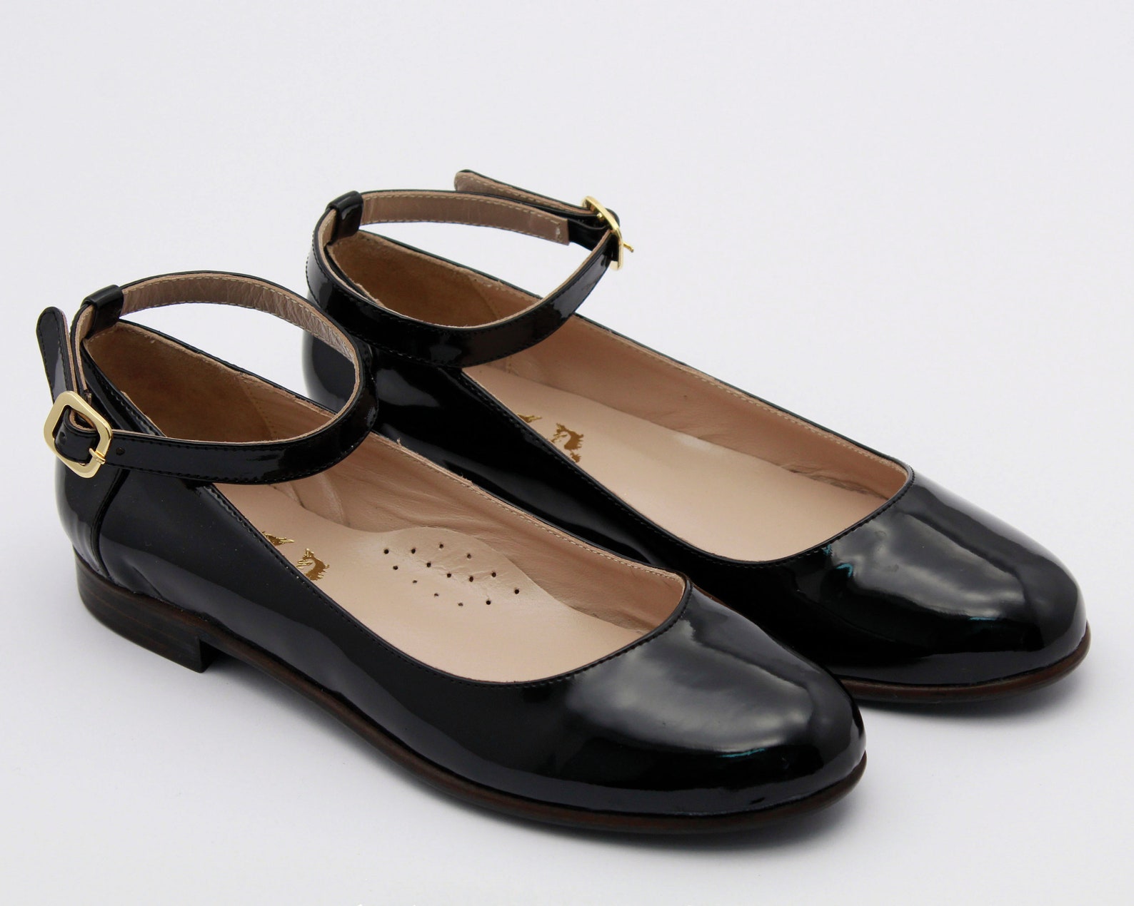 black women shoes black flat shoes leather flats black patent ballerinas black ballet shoes casual shoes black shoes women balle