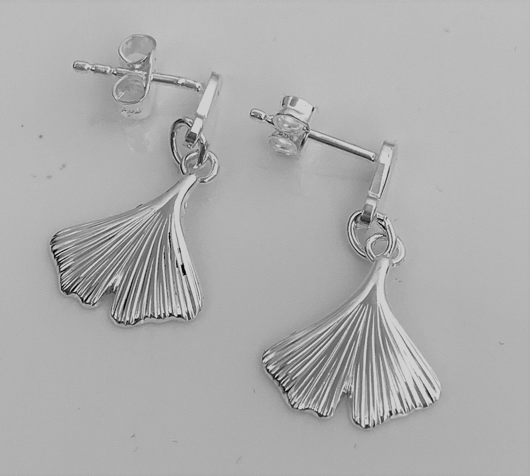 Orecchini in argento Sterling 925 con foglia di Ginkgo per