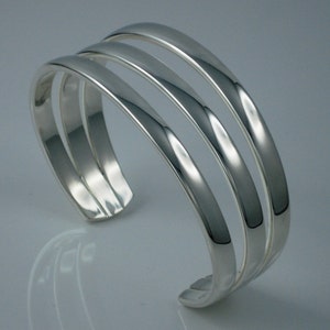 Pure Sterling Silver Cuff Bracelet 3 Rows, solid and handmade, The IT-piece image 3
