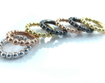 Runder und dehnbarer Ring mit Kugeldesign – Erhältlich in Silber, Rosé, Gold und Schwarz, alle Größen, handgefertigt