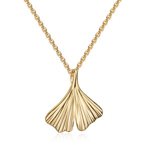 Niedliches & glänzendes kleines Ginkgoblatt als Anhänger mit variabler Kette - handgefertigt aus 925er Silber