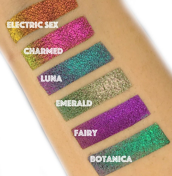 Magic Dust Multichrome Eyeshadow Sale 