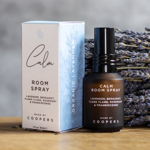 Kalmerende kamerspray met lavendel| Natuurlijke aromatherapiespray | Lavendel, bergamot, ylang-ylang en wierook | Kamerspray met etherische olie