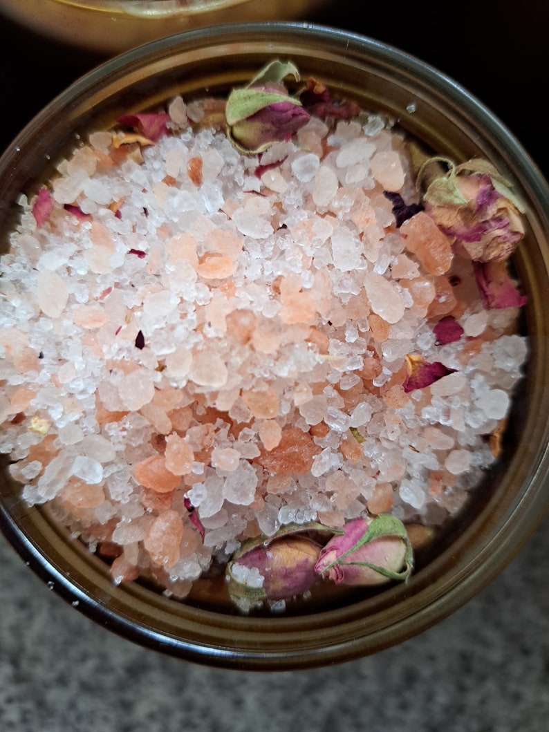 Relaxing Bath Salts Vanilla Rose Bath Salts, 100% Natural with Vanilla & Ylang Ylang Essential oils plus Rose Petals and Buds 500g image 6