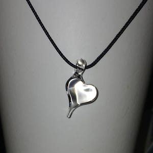 Heart glass necklace