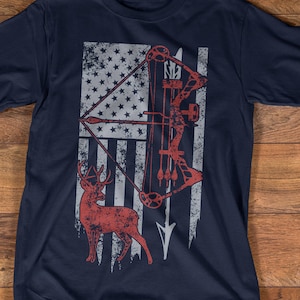 Hunting Shirt with American Flag, Bow Hunting T-shirt, American Hunter Shirt, Hunting Gear for Men and Women, Father's Day Hunting Gift