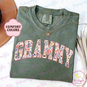 Comfort Colors® Floral Grammy Shirt, New Grammy Gifts, Baby Shower Gift For Grammy, Grammy Birthday Tee, Mother&#39;s Day Gift For Her S02789