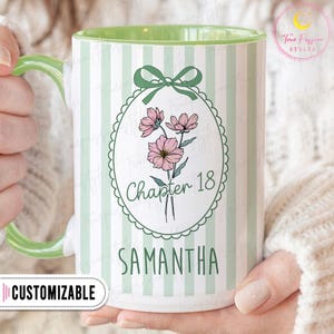 Kundenspezifische 18. Geburtstagstasse, personalisierte Kapitel 18 Streifenbecher, Blumen Geburtsmonat Kaffeetasse, Geschenk für 18 Jahre alt T3197