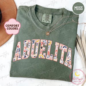Comfort Colors® Abuelita-shirt met bloemen, nieuw Abuelita-cadeau, babyshowercadeau voor Abuelita, Abuelita-verjaardagsshirt, Moederdagcadeau S03233