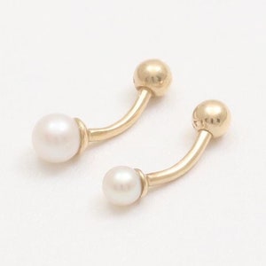 14 kt 18 kt massief goud 3 mm, 4 mm, 5 mm zoetwaterparel met bol gebogen staafje oorhelix schelpkraakbeen nauwsluitend torentje wenkbrauw Daith piercing 1 aantal