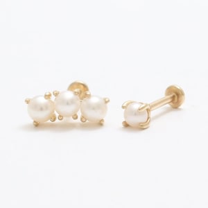 14K Solid Gold Single or Triple Fresh Water Pearl Prongs Setting Ear Stud Cartilage Tragus Helix Conch Internally Threaded Labret Piercing