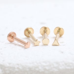 14K massief gouden ultrakleine oorstekers met hart, ster, cirkel of driehoek kraakbeen tragus helix conch met inwendig schroefdraad labret piercing 1 aantal
