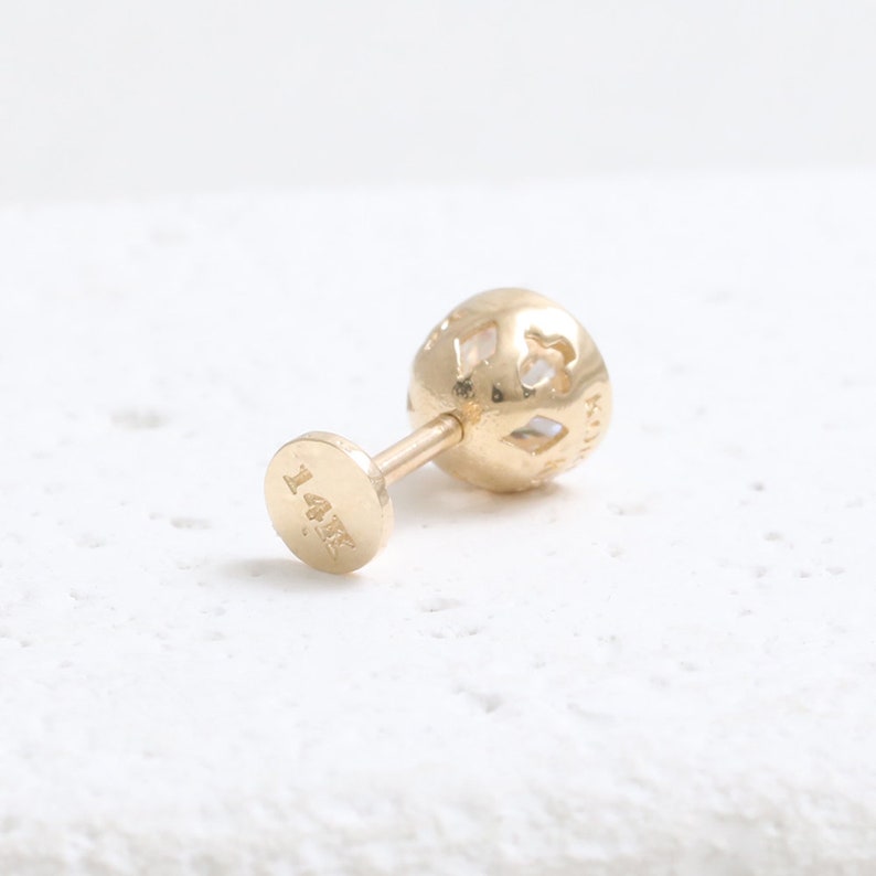 Conch Cartilage Labret Piercing Earring-16g Tragus Helix 18g 1pcs Lobe 14K 18K Solid Gold 0.5ct Moissanite Bezel Setting Ear Stud