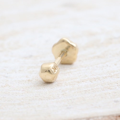 14K 18K Solid Gold Genuine shops Green Diamond Tiny Flower Stud, Cartilage, Tragus, Helix, Conch, Lobe, Piercing Earring-16G, 18G/ 1qty