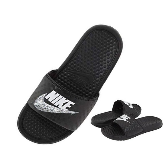 nike flops