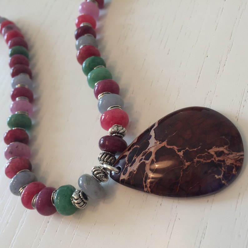 Candy necklace in hard stone