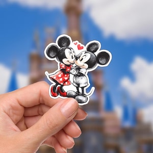Pegatinas impermeables para portátil de Disney, Minnie y Mickey Mouse Love Is de Disney. Pegatinas de papelería para planificador, botella de agua y celular de Mickey, Minnie y Stitch.
