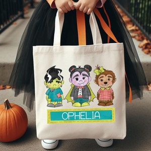 Kids Halloween Name Bag, Personalized Girls Halloween Bag, Trick or Treat Bag with Name, Girls Name Halloween Bag, Trunk or Treat Name Bag