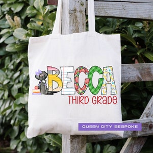 Cartable personnalisé pour la rentrée des filles avec chien, cartable prénom personnalisé avec laboratoire noir, sac fourre-tout prénom fille avec chien, sac fourre-tout prénom fille