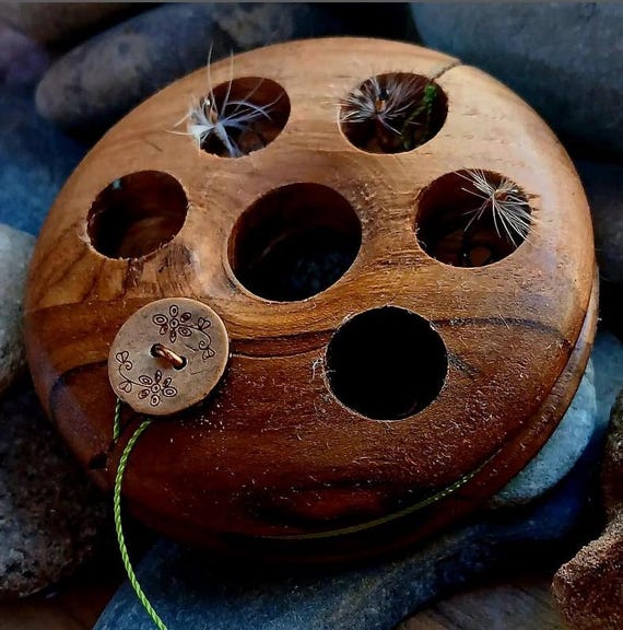 Sakura Tenkara Line Spool: Cherry Blossom Magnetic Fly Holder