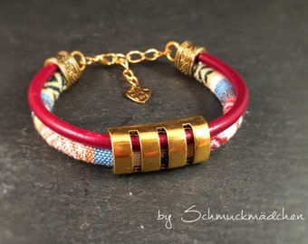 Bracelet gold linen leather