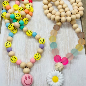 Wooden Bead Lanyard, Boho, Smiley Lanyard, Teacher Lanyard, Personalized Beaded lanyard, Break away lanyard, Badge holder