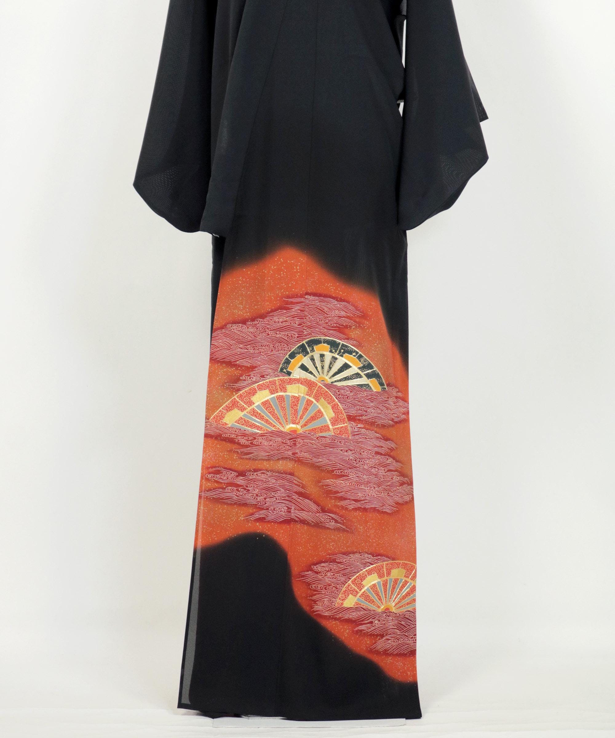 kimonoページ Vintage Summer Silk Kurotomesode Kimono: Yuzen Gold Wave Genji