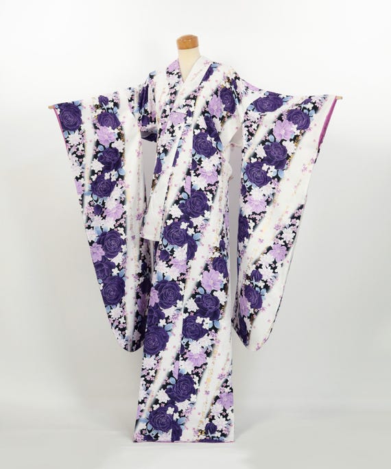 着物 / ヴィンテージ振袖着物 白紫バラ柄 / 2508211 - Etsy 日本